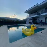 Isık Villa *