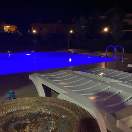 Isik Villa *