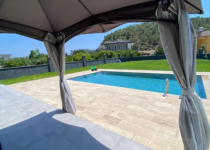 Isik Вилла Агва